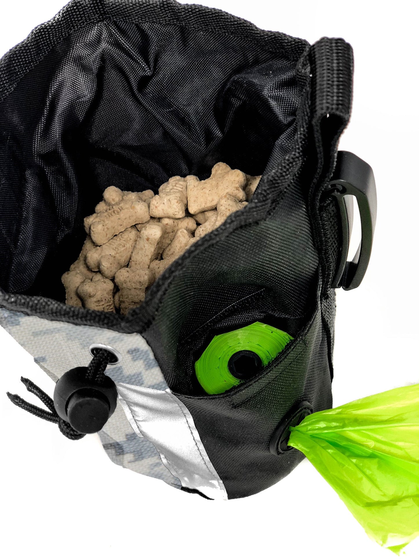 Beta Dog Treat Pouch + Built-In Waste Bag Dispenser